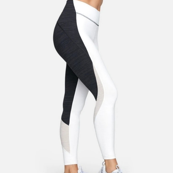 Outdoor Voices Neutral Colorblock Leggings - Picture 1 of 5